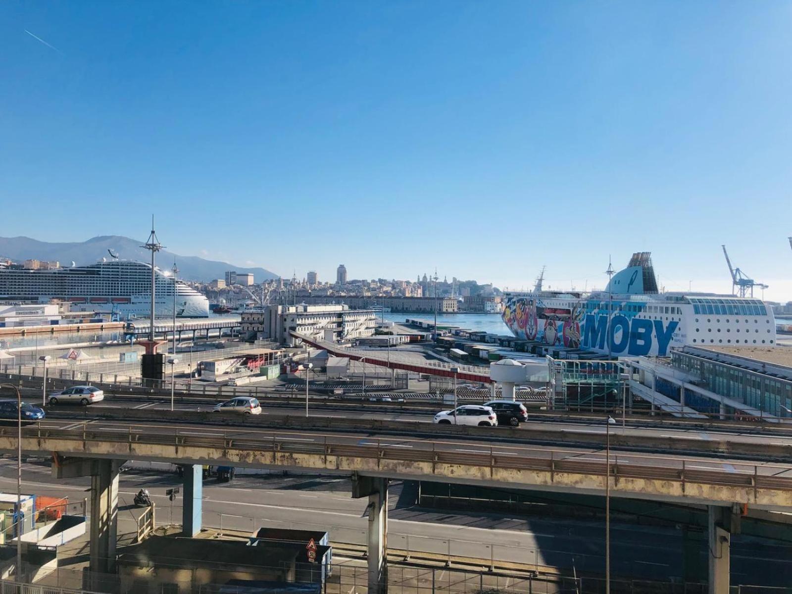 293 - La Casa Del Porto Luxury, Il Tuo A A Pochi Passi Dal Porto - Parcheggio Privato